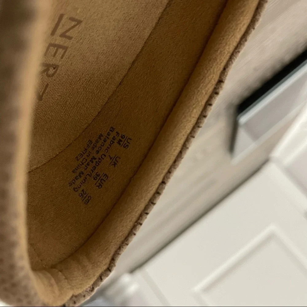Naturalizer tan espadrilles